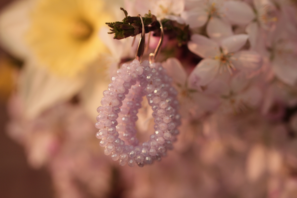 Glitzernde Tropfen in rosa