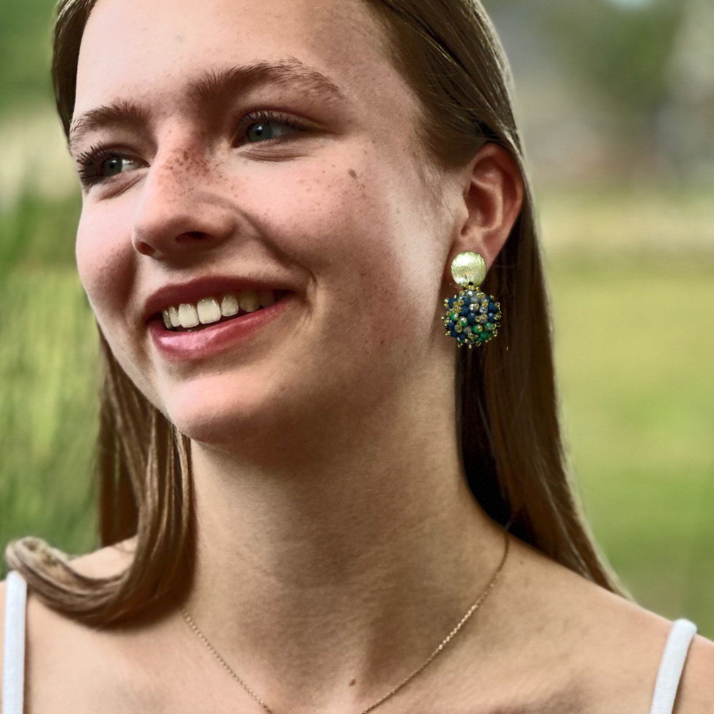 Elegante Blau-Grüne Ohrringe mit Kugelanhängern - Ein Blickfang für jeden Anlass