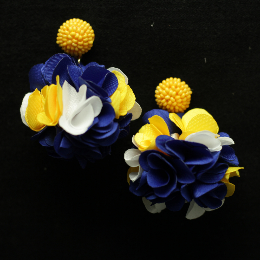 Farbenfrohe Blütenpracht: Ein Hauch von Sommer für Ihr Outfit