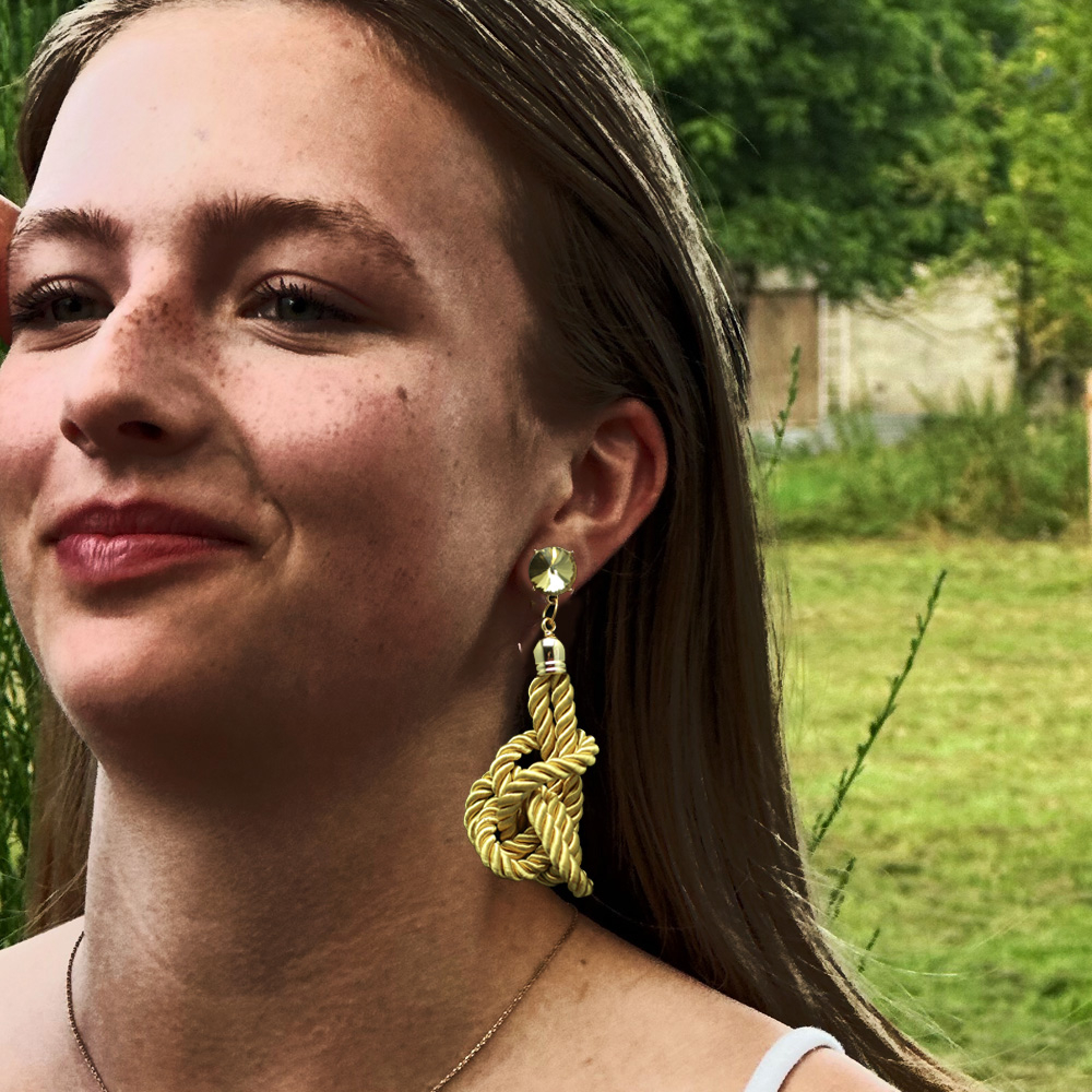 Kunstvollen Knoten – Schmuck, der Geschichten erzählt