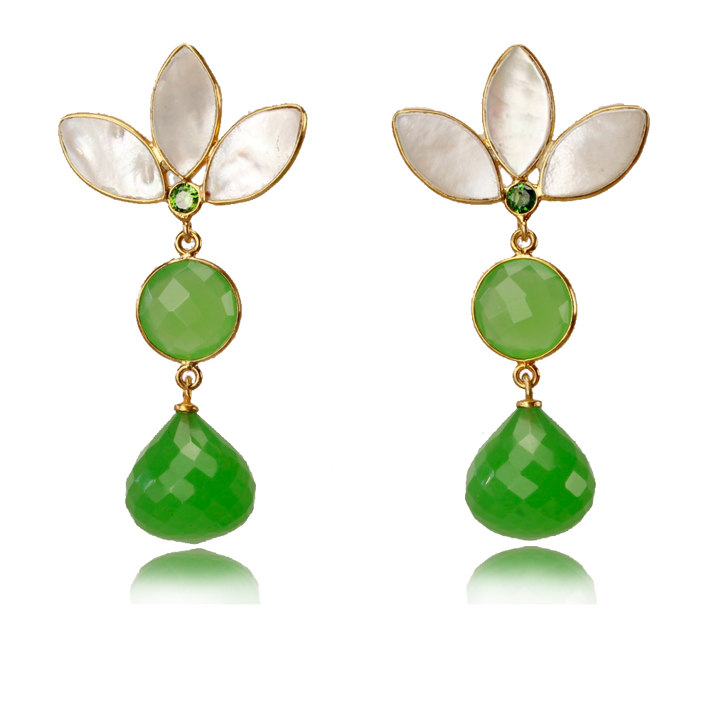 Chalcedony mit Perlmutt-Blüte