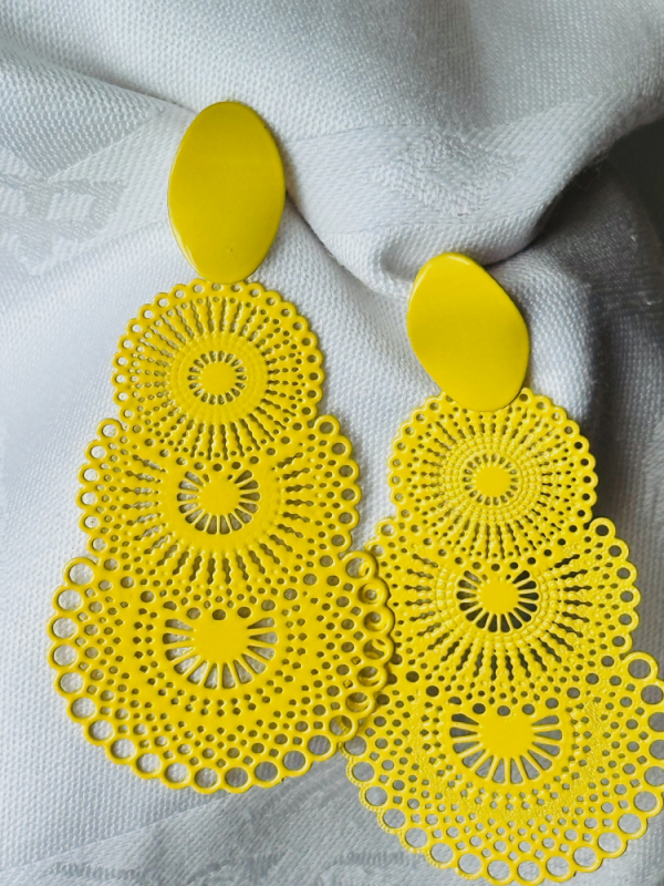 Filigrane Gelbe Hängeohrringe