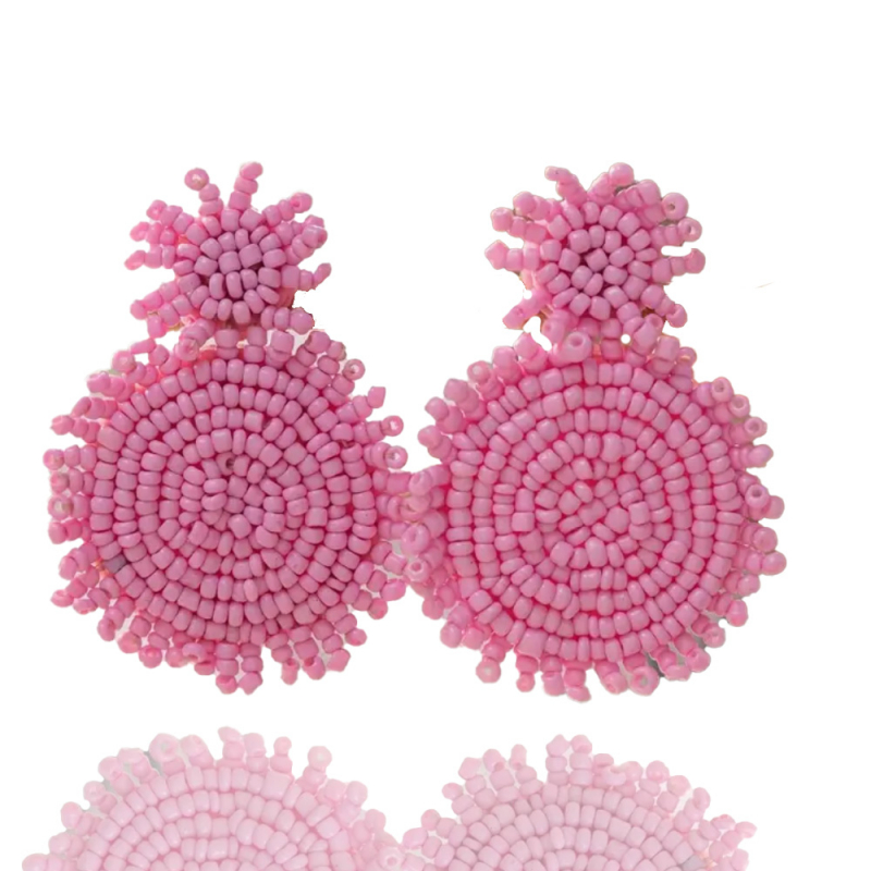Zarte Akzente in Pink: Perfekt für den femininen Look